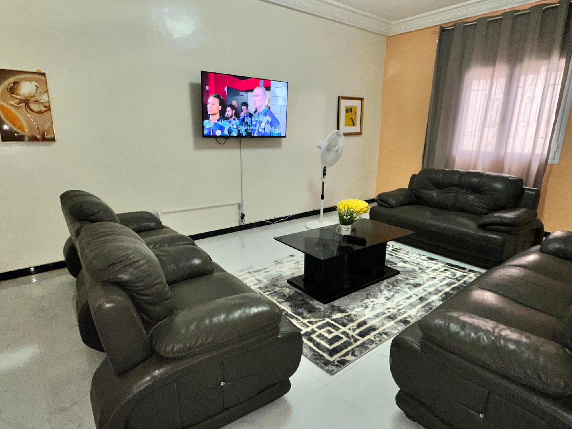 Residences Primis Thies - Appartements Et Chambres ภายนอก รูปภาพ