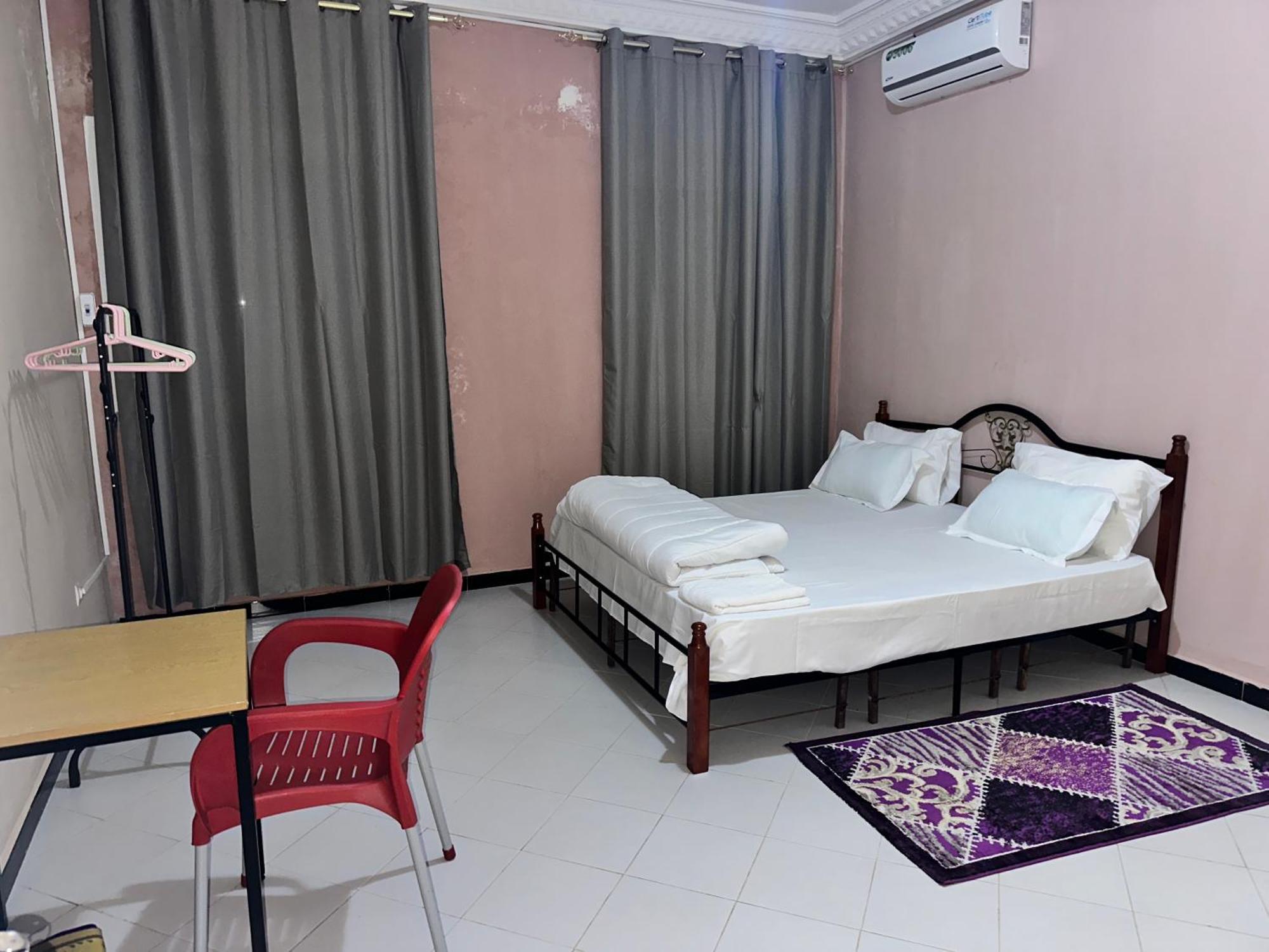 Residences Primis Thies - Appartements Et Chambres ภายนอก รูปภาพ