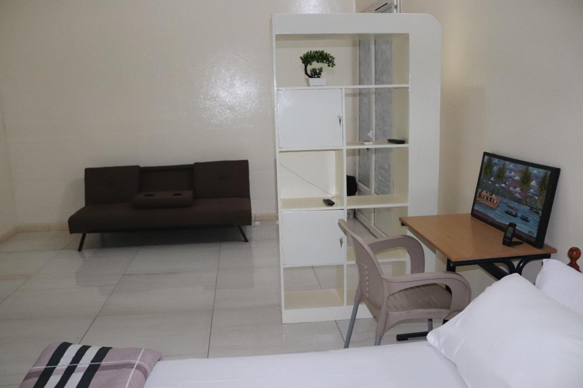 Residences Primis Thies - Appartements Et Chambres ภายนอก รูปภาพ