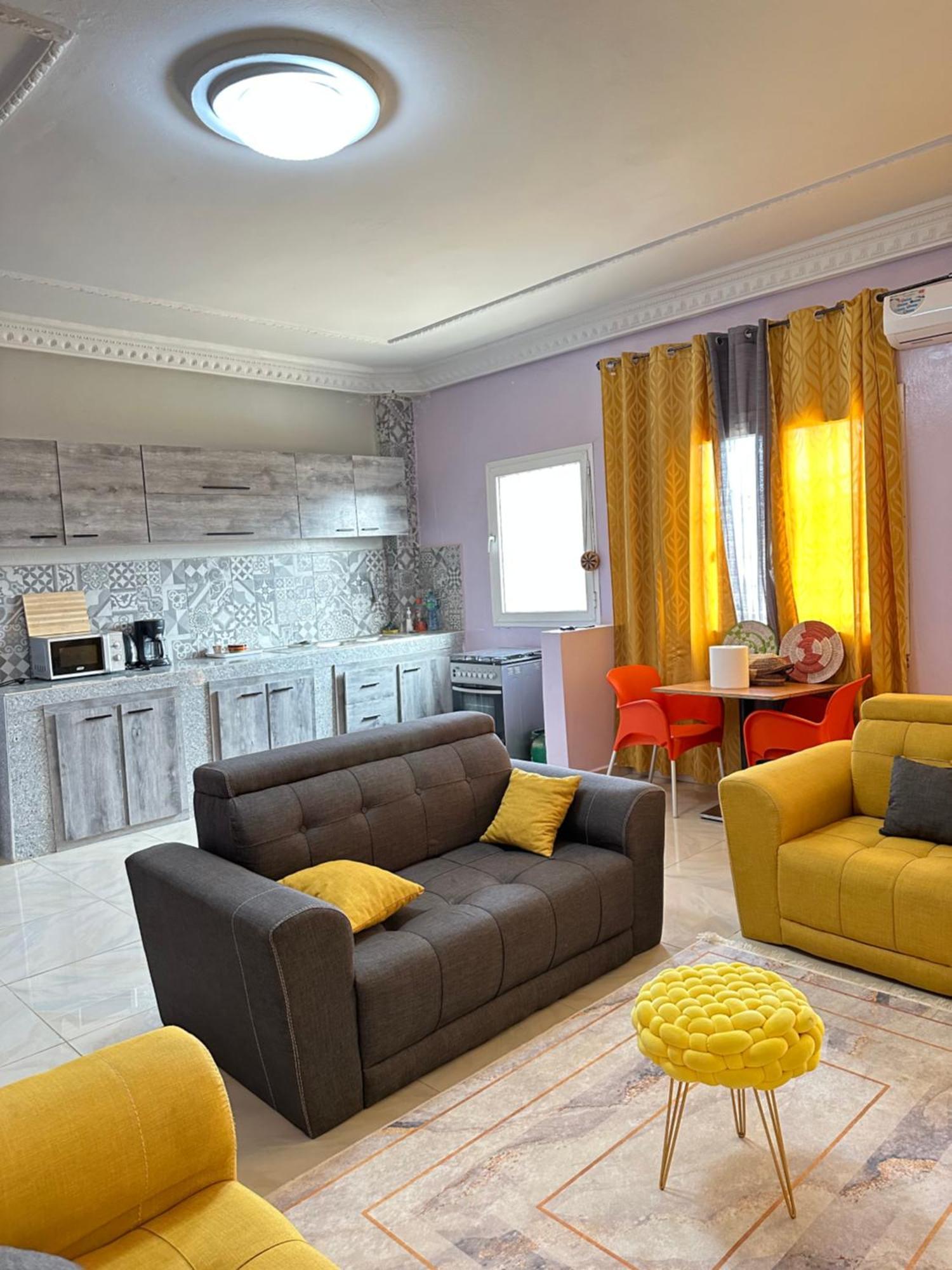 Residences Primis Thies - Appartements Et Chambres ภายนอก รูปภาพ
